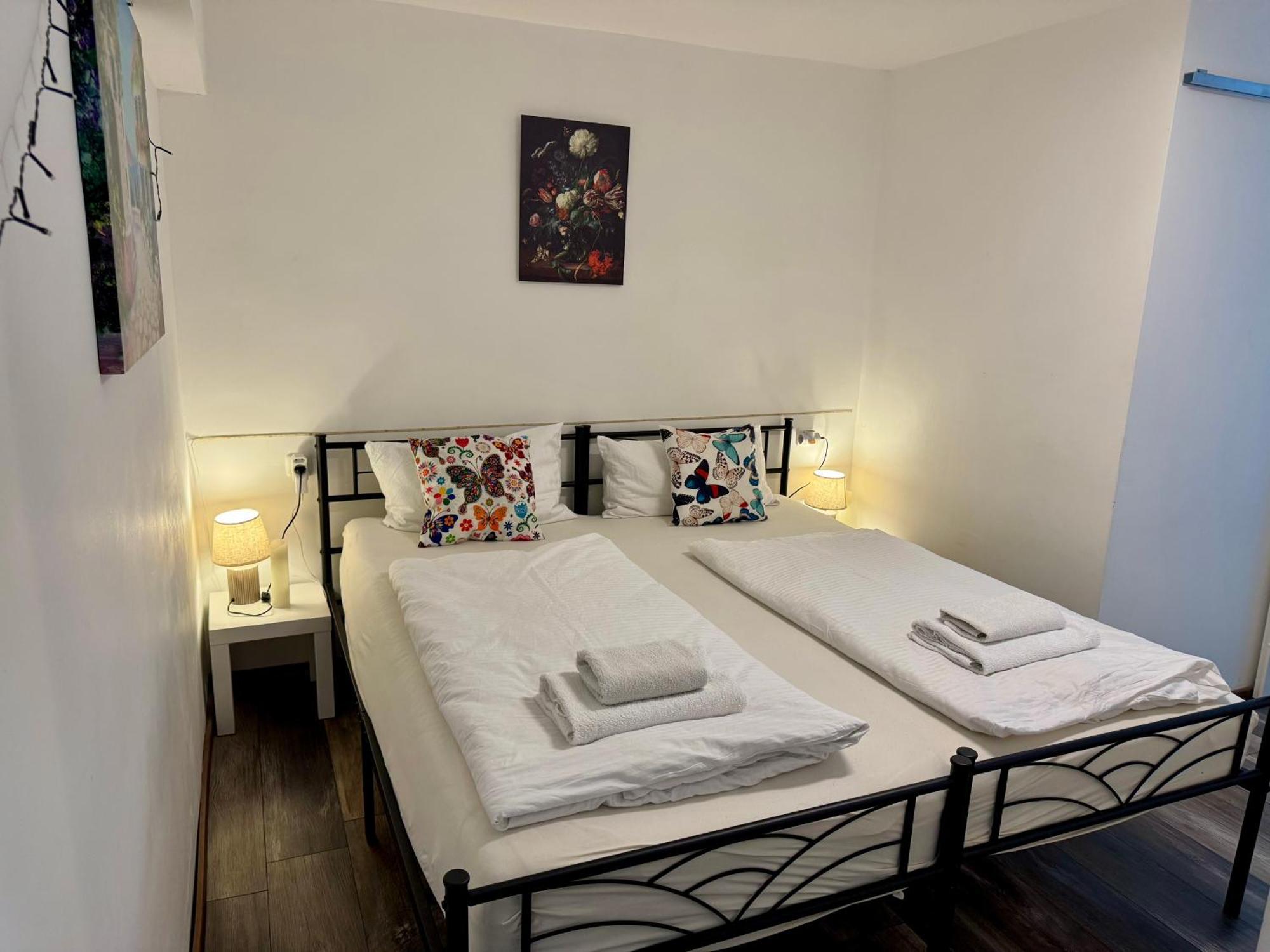 Kleine-Romantische Ferienwohnung Parkplatz Vor Dem Haus! アルテンアウ エクステリア 写真